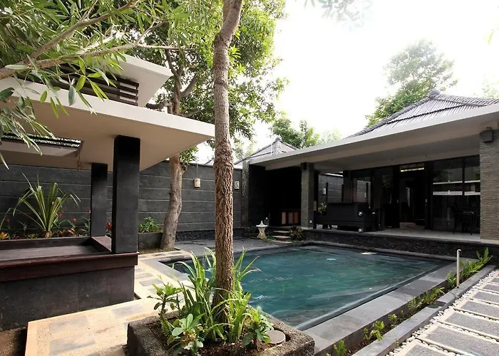 Villa Gino Feruci By Kagum *