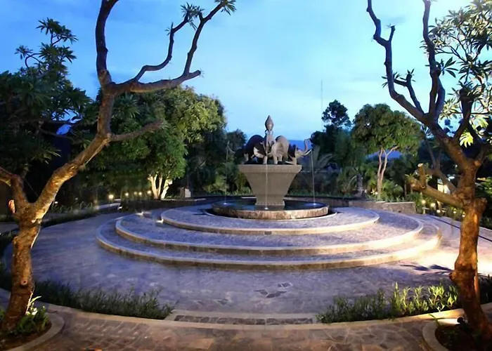 Villa Gino Feruci By Kagum Lovina (Bali)