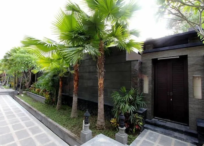Villa Gino Feruci By Kagum *
