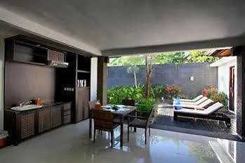 Villa Gino Feruci By Kagum Lovina (Bali)